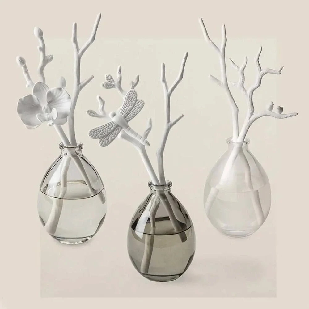 ILLUMINARIA Porcelain Room Diffuser Essence of Jasmine Gray White Dragonfly NEW
